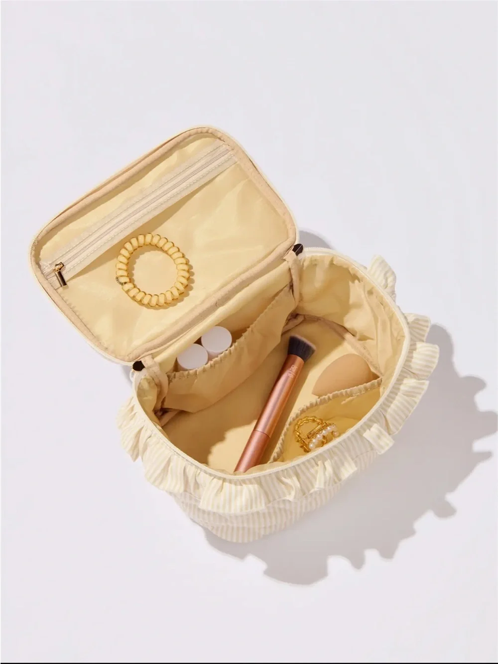 Cream Quilted Cosmetic Bag with Bow & Pearl Zipper large